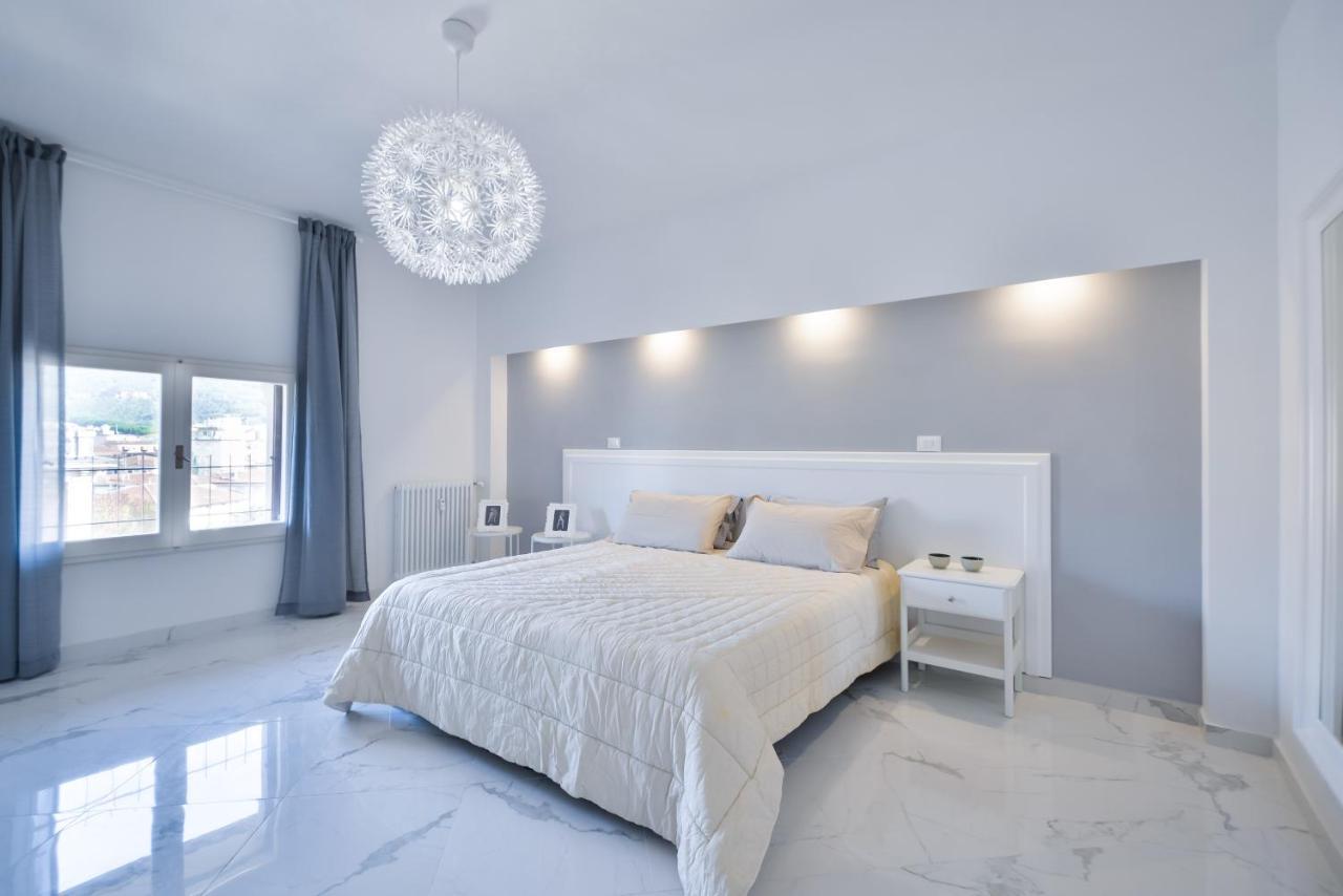 New Central Apartment & Rooms Монтекатини-Терме Экстерьер фото
