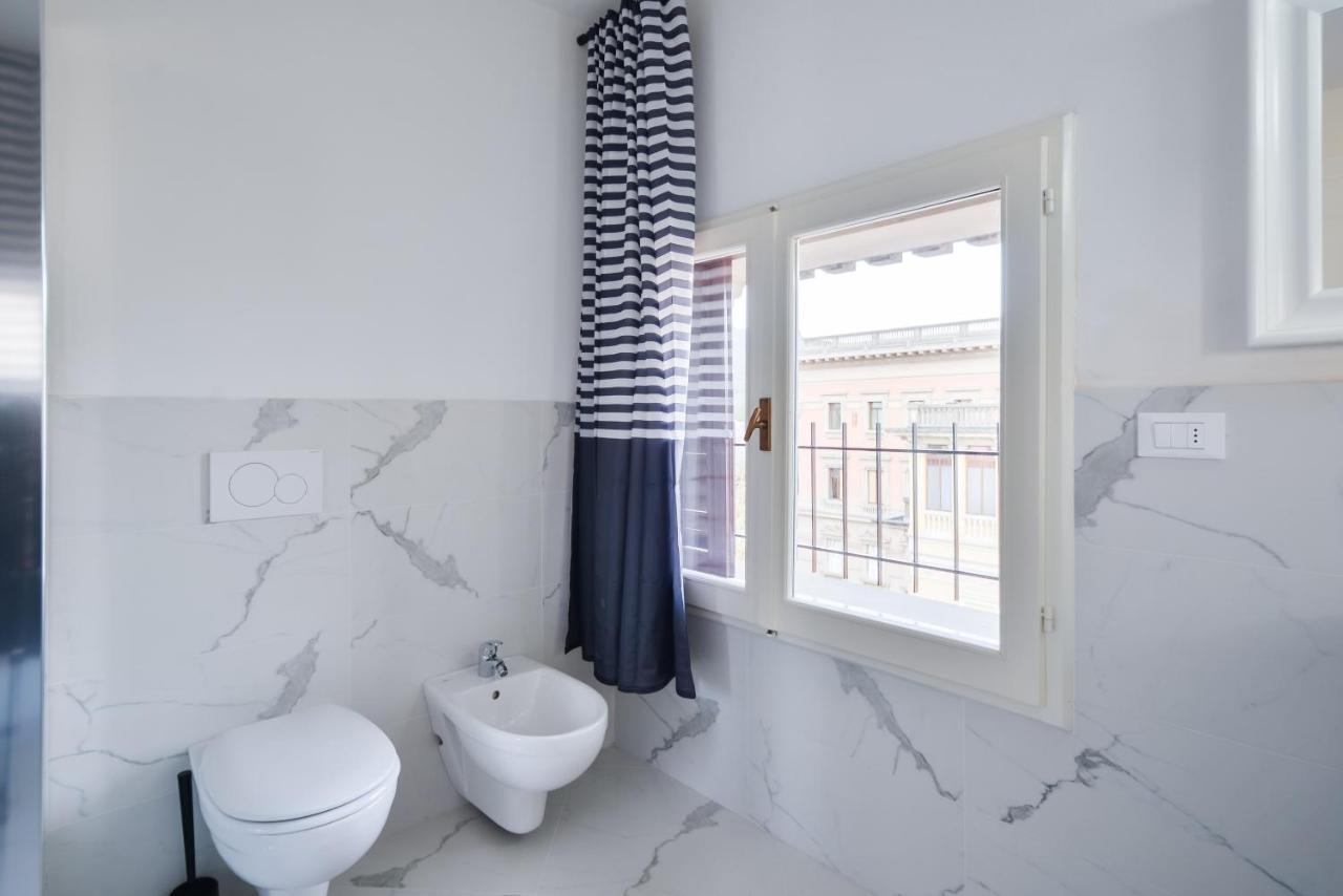 New Central Apartment & Rooms Монтекатини-Терме Экстерьер фото