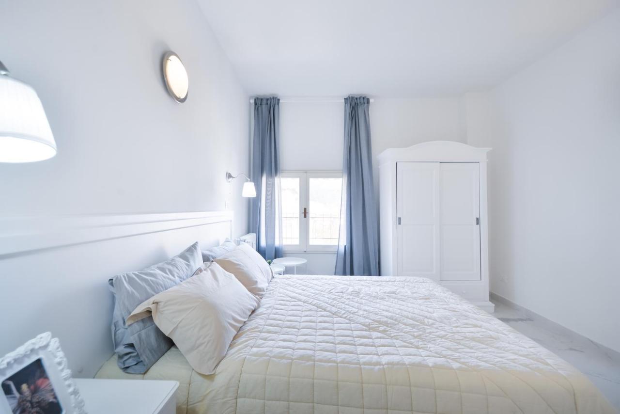 New Central Apartment & Rooms Монтекатини-Терме Экстерьер фото